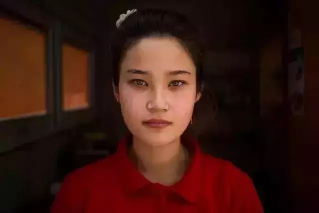 她拍攝了500個女神,組成世界美女地圖,沒有一張是網紅臉