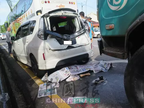 客死異鄉!甫抵馬觀光 中國旅客被夾斃