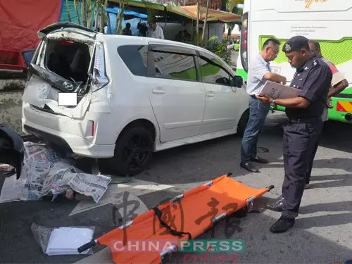 客死異鄉!甫抵馬觀光 中國旅客被夾斃