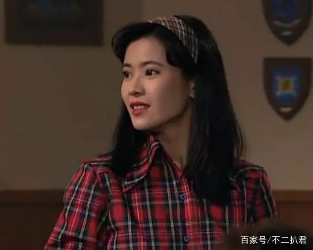藍潔瑛追思會上明星只有寥寥幾人,生前圈內好友花圈都沒送...