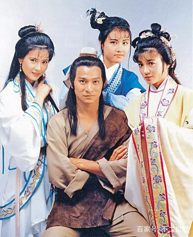 藍潔瑛追思會上明星只有寥寥幾人,生前圈內好友花圈都沒送...