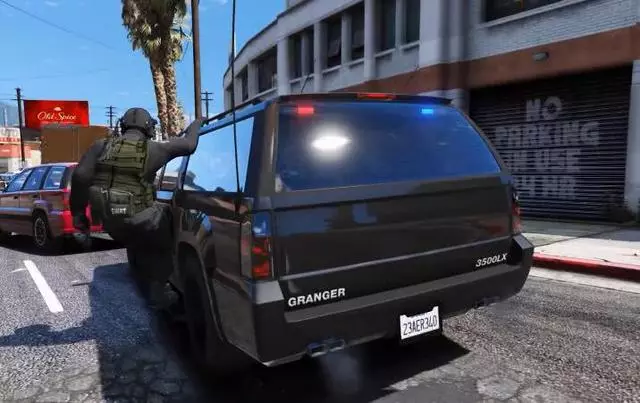 《GTA5》特警執法後,開車去了哪裡?看完後整個人都不好了!