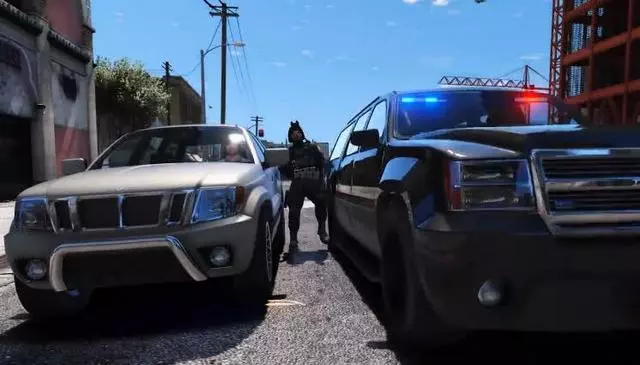 《GTA5》特警執法後,開車去了哪裡?看完後整個人都不好了!