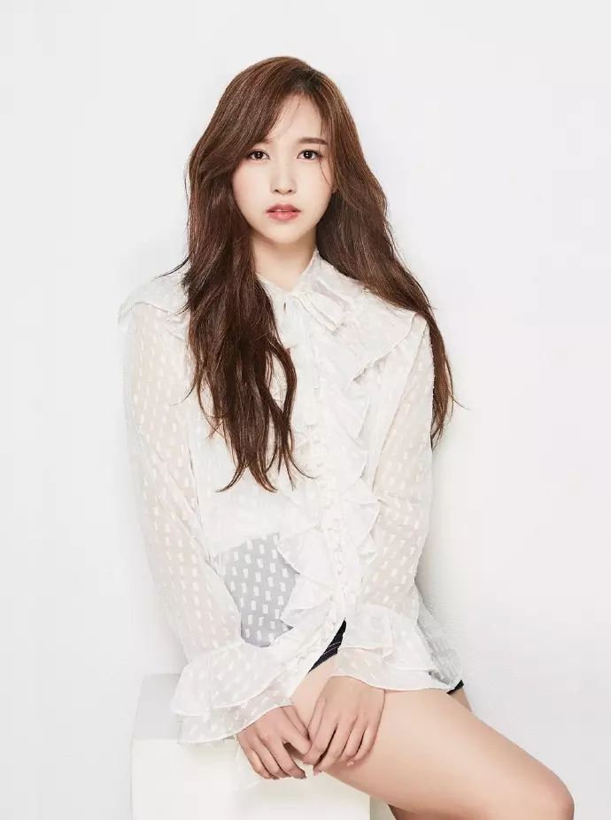 [TWICE][分享]181111 《oh！boy》雜誌創立九週年紀念刊TWICE全員封面公開！