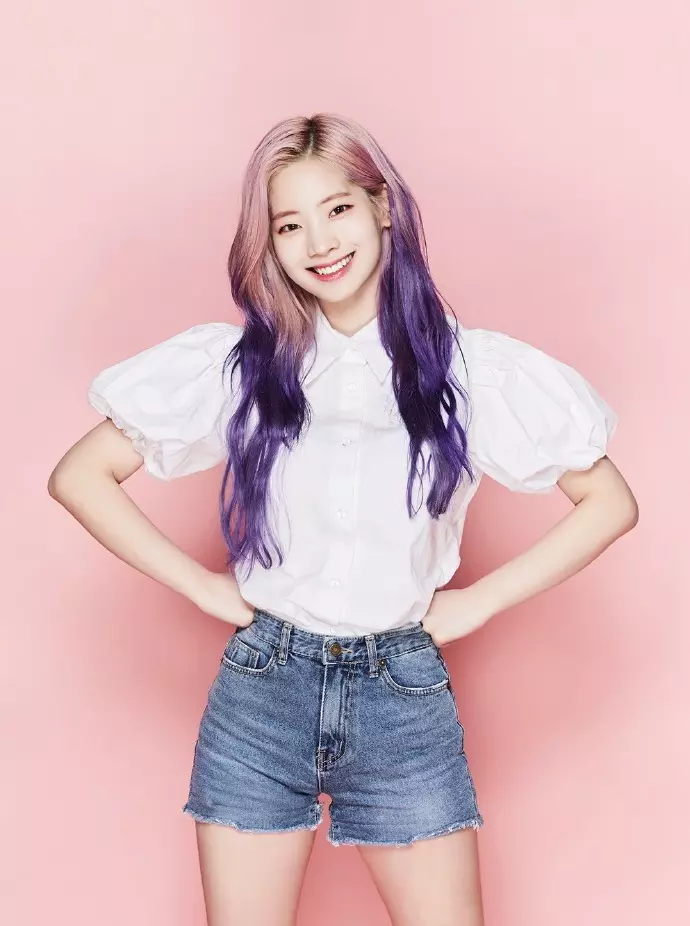 [TWICE][分享]181111 《oh！boy》雜誌創立九週年紀念刊TWICE全員封面公開！
