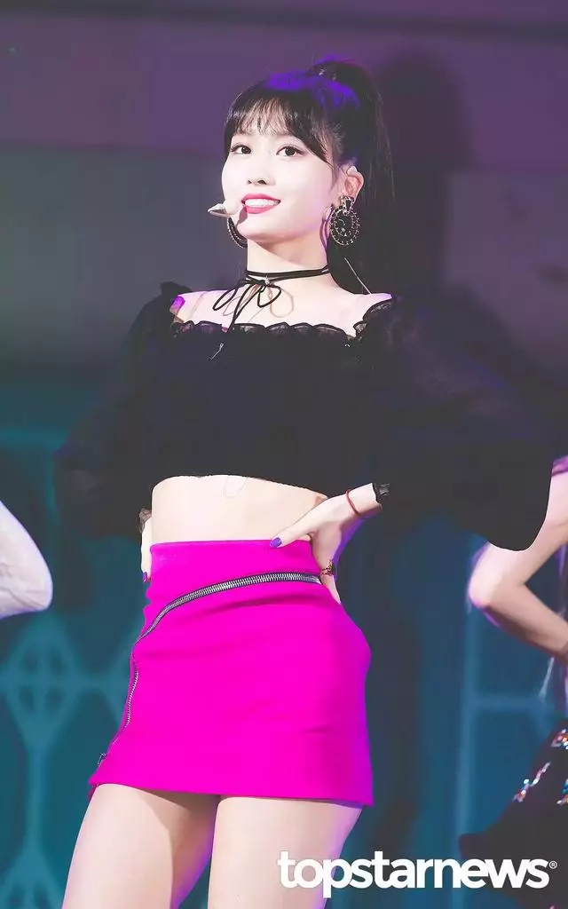 TWICE《Yes or Yes》舞台服裝大揭曉,這樣穿真的超有魅力!
