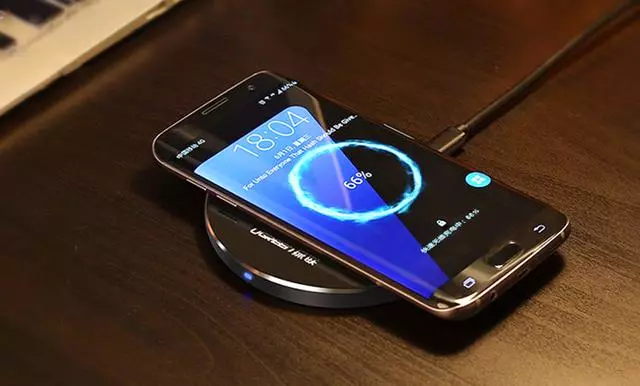 無線充電是什麼原理?為什麼現在手機都開始使用無線充電了?