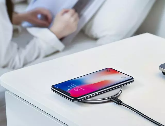 無線充電是什麼原理?為什麼現在手機都開始使用無線充電了?