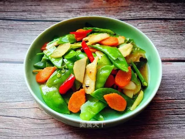 做一頓素食,8道菜8種味,和家人一起分享健康!