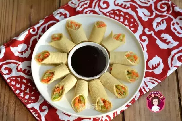 做一頓素食,8道菜8種味,和家人一起分享健康!