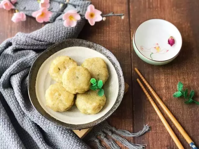 做一頓素食,8道菜8種味,和家人一起分享健康!