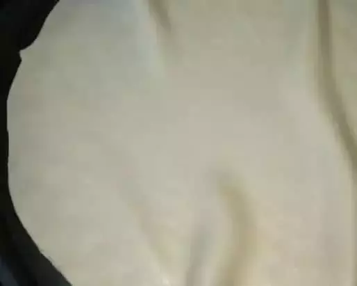 快速雞蛋餅的做法,不用發麵,開水一燙,柔軟又勁道,早餐首選