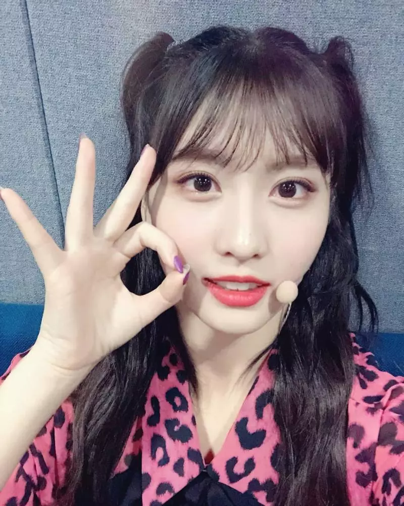 [TWICE][分享]181112 志效-Mina《你好》花絮照公開明朗笑容俘獲飯心