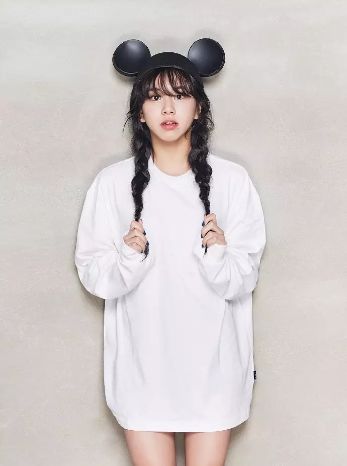 [TWICE][分享]181112 志效-Mina《你好》花絮照公開明朗笑容俘獲飯心
