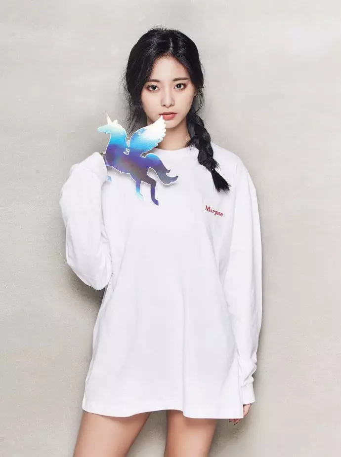 [TWICE][分享]181112 志效-Mina《你好》花絮照公開明朗笑容俘獲飯心