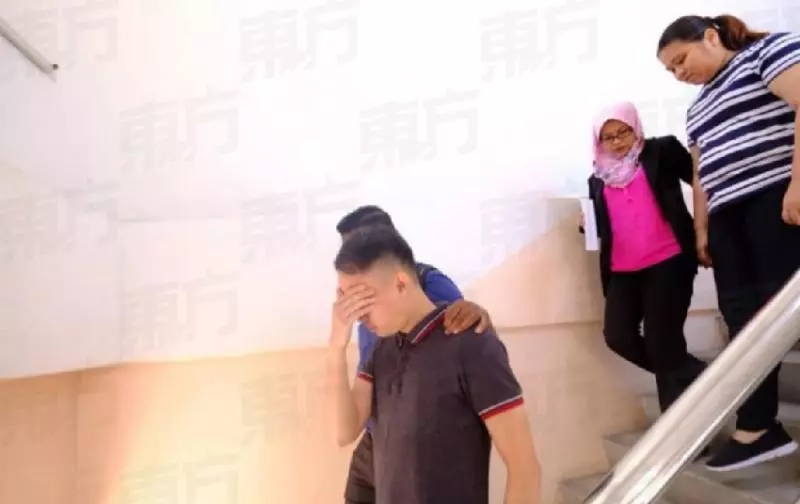 ◤好大的代價◢50令吉賄賂【2華裔男女判坐牢罰1萬】請轉發讓身邊喜歡「用錢」解決事情的親友們