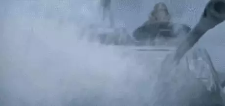 最真實殘酷的海戰電影,朝鮮T34坦克艇VS韓軍艦的場面太震撼了!