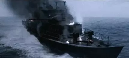 最真實殘酷的海戰電影,朝鮮T34坦克艇VS韓軍艦的場面太震撼了!