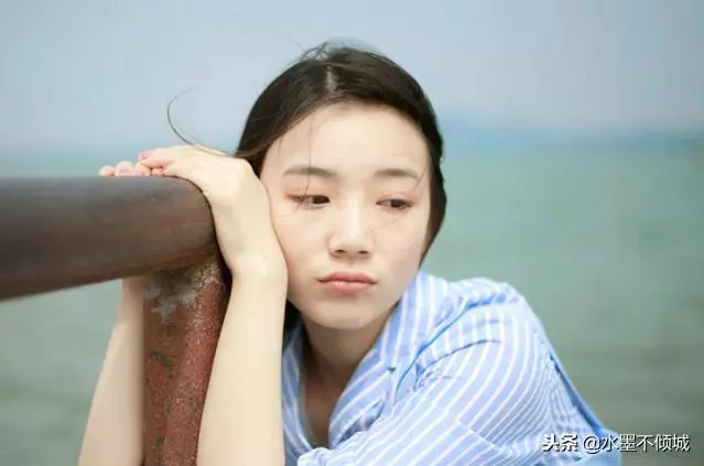 姑娘未婚生子,小伙母親不給彩禮,半年後去協商,發現孩子不見了