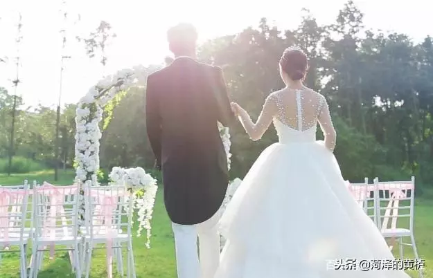 結婚婆婆給十萬彩禮,我爸媽陪嫁一套房,新婚第二天婆婆罵我騙婚