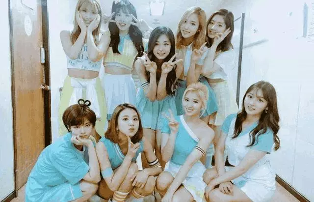 TWICE組合的周子瑜,天生的偶像卻沒放棄努力,越來越厲害