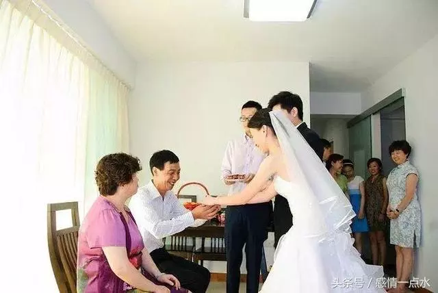 婆婆總覺得對不起小姑子,所以什麼好事都讓她先來