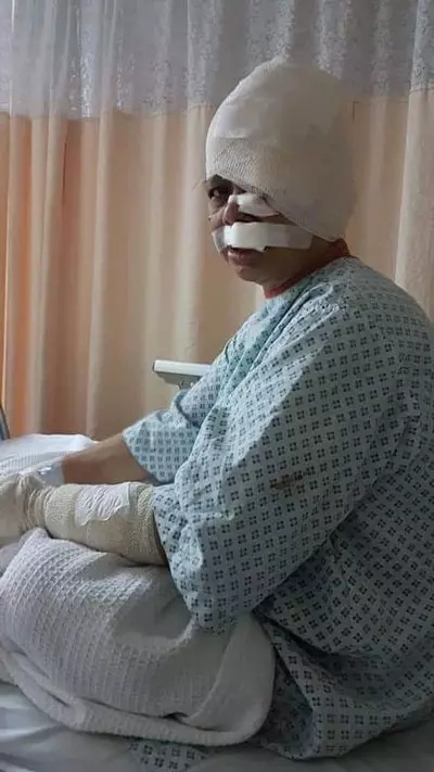 ◤Warning血腥圖◢新山內褲蒙面男夜闖民宅【揮刀亂砍恐怖場面】快看