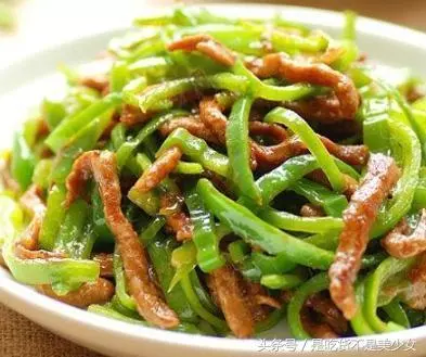 餐館大廚必備技能,能把青椒做出18道菜,色香味俱全,太牛了