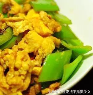 餐館大廚必備技能,能把青椒做出18道菜,色香味俱全,太牛了