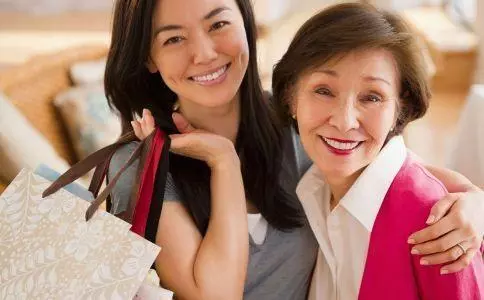 為了坐月子的問題,婆婆和親媽差點打起來我該幫誰?