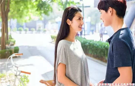 結婚時婆婆說我媽媽賣女兒,看到我爸媽給的本,婆婆一句話不敢吭