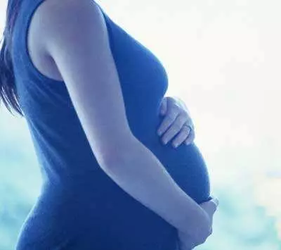 婆家答應給我彩禮30萬,我卻打掉孩子堅決分手,理由讓我害臊!