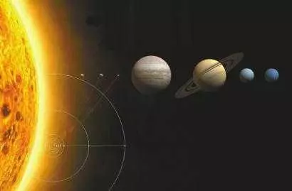 如果我們有兩個太陽,地球該怎樣運行?看看這個鄰居就知道了