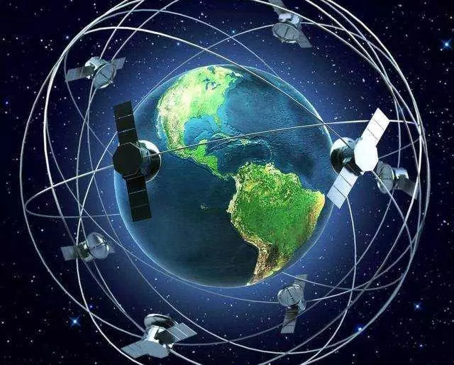 為啥地球只有月亮一顆衛星?若有兩個月亮會怎樣?地球生物或滅絕