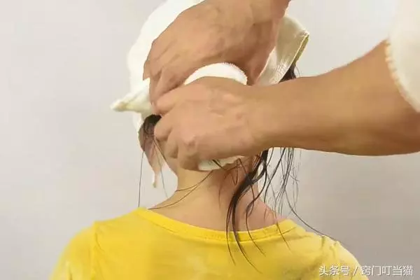 頭髮洗後吹乾很慢?只要用1個小方法,2分鐘速乾
