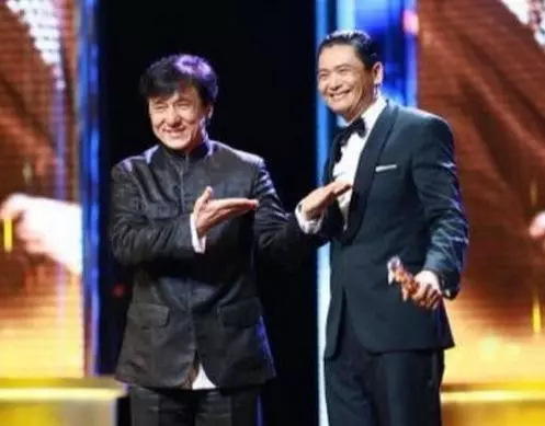 56億身家全部數捐出!「他」終生不與成龍合作 連劉德華都說:他們不是一路人