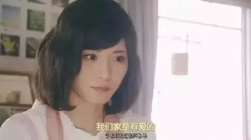 「再哭,就去門外哭 」,這句話對孩子的傷害有多大?教你兩個方法,正確的和孩子溝通