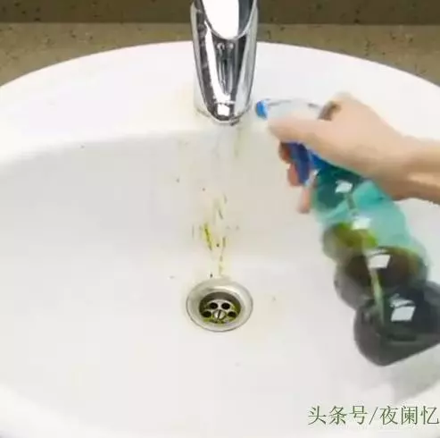 生活妙招:牙膏加可樂,具有強大功能,能解決每家每戶的難題