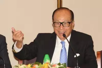 李嘉誠:從17歲到70歲都不能放棄的六件事