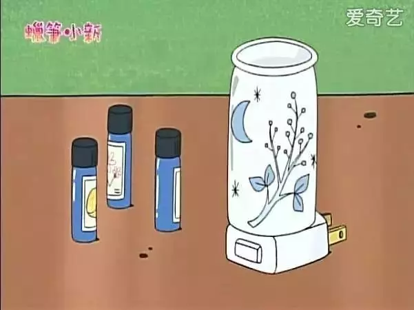 原來他們都是富二代!蠟筆小新VS大頭兒子,誰家更有錢?
