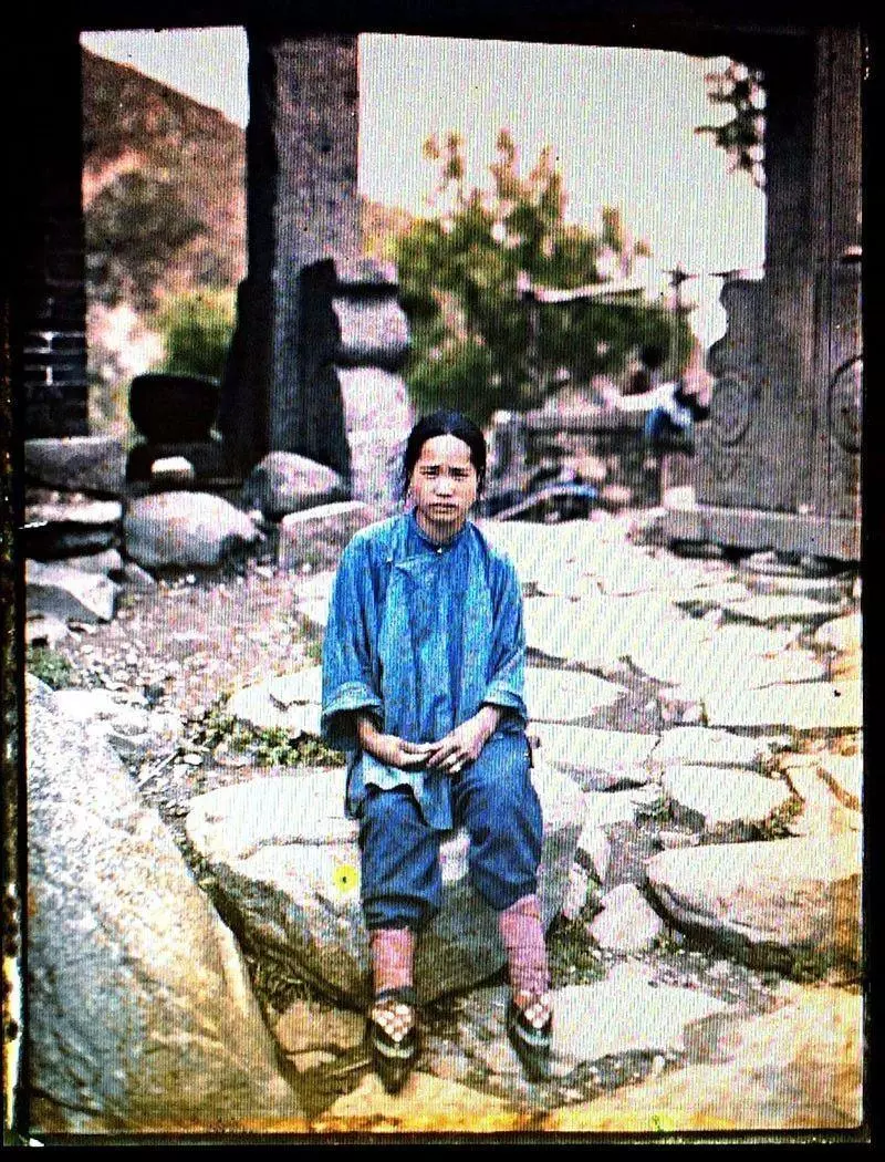 百年前這歪國人一定沒想到!自己竟用七萬張照片碰巧「紀錄了清朝的滅亡」 網友直呼:太珍貴了...