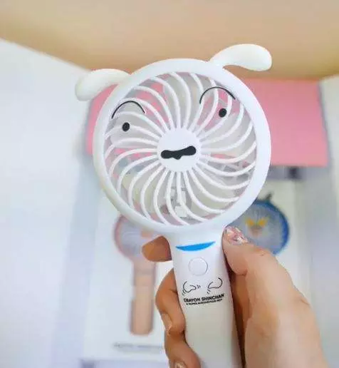 夏天的好夥伴「蠟筆小新隨身小風扇」
