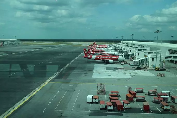 【不是VIP也能享用】KLIA2你可能不知道的『隱藏設施』空間 ❤ 讓你FREE洗澡、看電影、球賽!