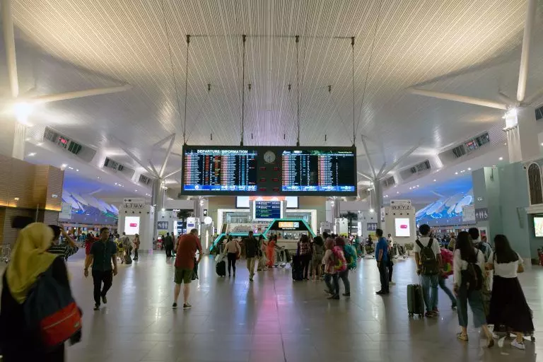 【不是VIP也能享用】KLIA2你可能不知道的『隱藏設施』空間 ❤ 讓你FREE洗澡、看電影、球賽!