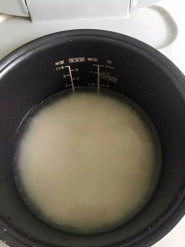 煮米飯時別傻傻只加水,多加這「2步」,煮出來的米飯飽滿柔軟