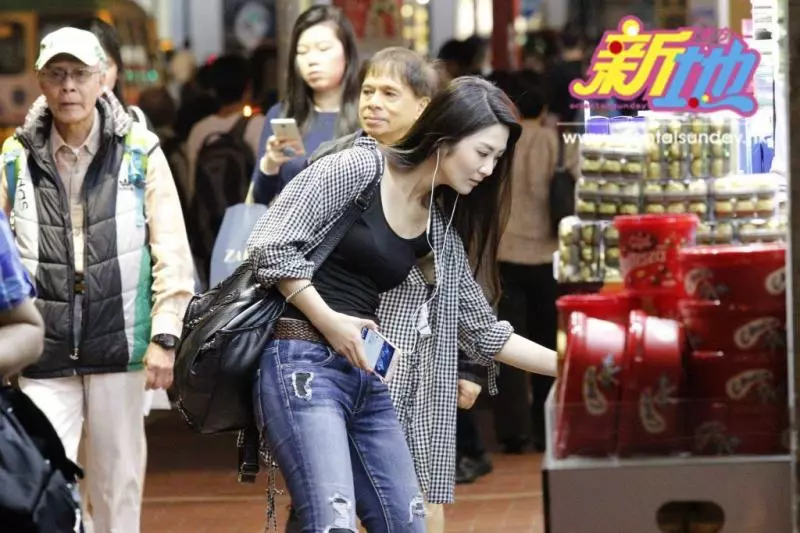 巴打:一早話咗佢係淫底!tvb女藝人搞完婚外情,食緊洋腸都再偷食!