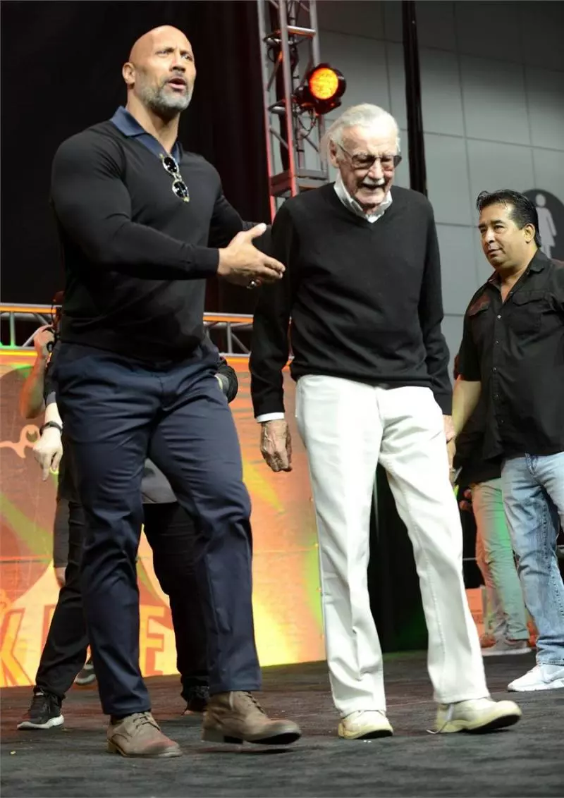 【Marvel教父去世了!】美國漫畫英雄之父 – Stan Lee逝世了,享年95歲!鋼鐵人:「因為你,才有今天的我!」