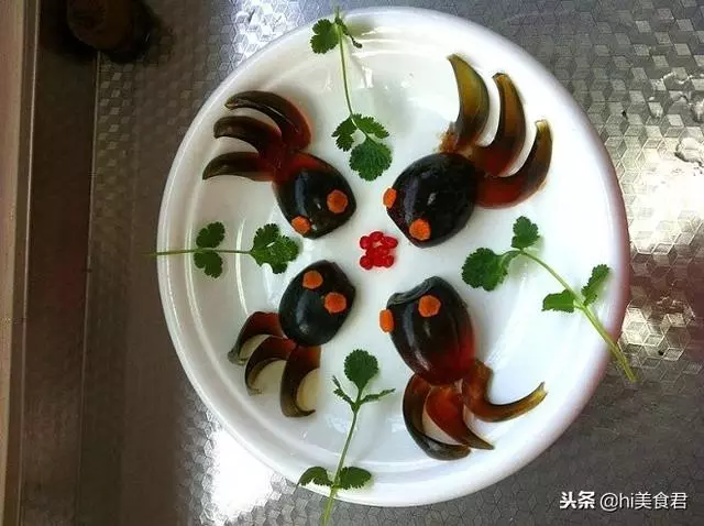 小小皮蛋居然有這麼多種做法,讓人眼前一亮大廚都佩服,值得收藏