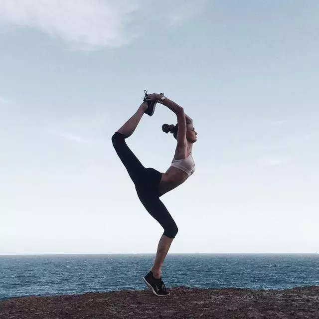 女人衰老從多少歲開始?注意這7點,對照下