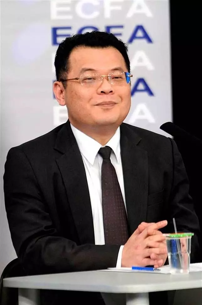 睽違6年復出 陳揮文被問「何時再戰余莓莓」回應了